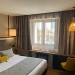 Le Roosevelt 호텔 4*