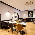 Le Roosevelt 호텔