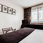 Hotel Le Roosevelt 4*