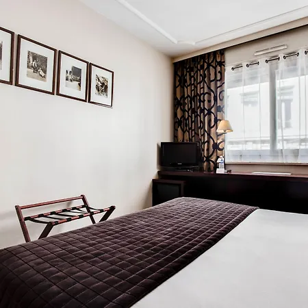 Hotell Le Roosevelt 4*