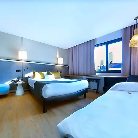 Le Roosevelt 4*