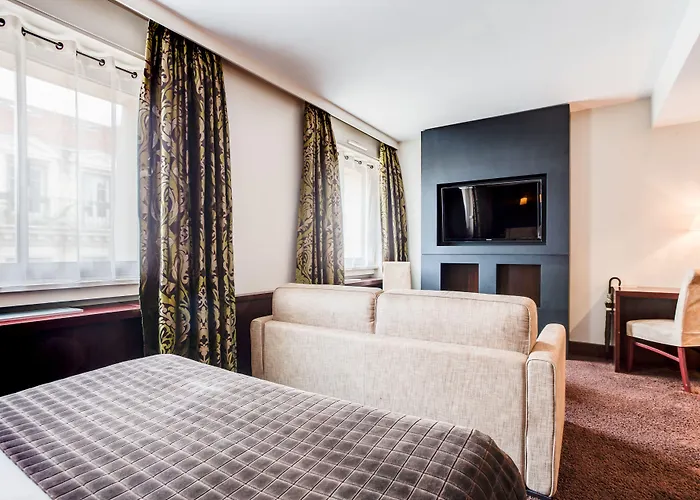 Le Roosevelt Hotel