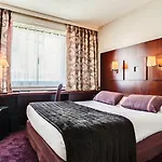 Le Roosevelt 4*