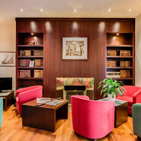 Le Roosevelt Hotel