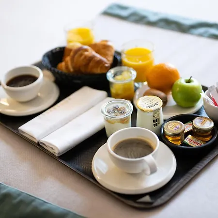 Hotel Le Roosevelt 4*
