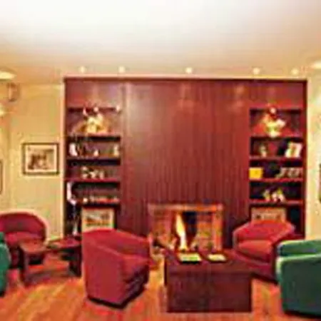 Le Roosevelt 4*