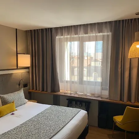 Le Roosevelt 호텔 4*